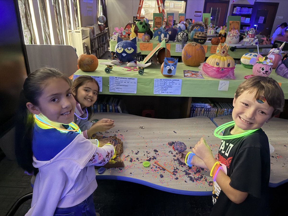 plumcreekelem's tweet image. Goal achieved, party earned! 🙌 We celebrated our readers' hard work at today's Accelerated Reader party. Watching them take ownership of their reading journey is the best reward! 🥳 Way to go! #NoPlaceLikePCE 🌟 #readingmatters