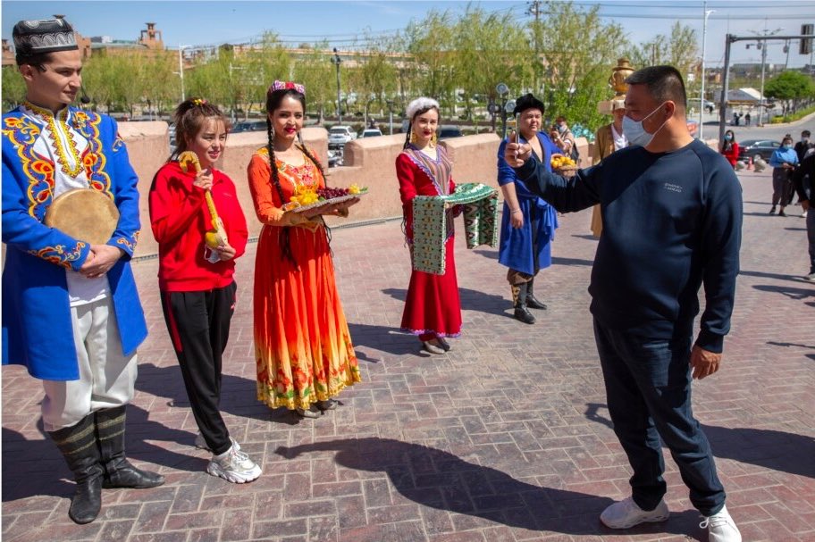 It is painful to watch travel vlogs of foreigners visiting my homeland. They film “exotic” dances but don’t see what I see: the vulnerabilities and trauma of Beijing’s crimes from the eyes of Uyghurs. 

They’re free to go, but I am not. They’re free to leave, but Uyghurs are not.