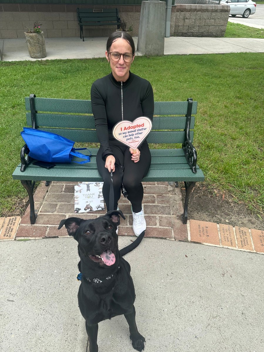 ASPCA's tweet photo. Charleston Animal Society placed ❗219❗ animals in loving homes during #TheRescueEffect, our campaign celebrating adoption. Deborah Vance, Honeydew &amp; Ricky Bobby are large dogs who found their new perfect people. Visit https://t.co/pDOtjrjbAg to find your own big dog 🧡 https://t.co/D67w5V7RbO