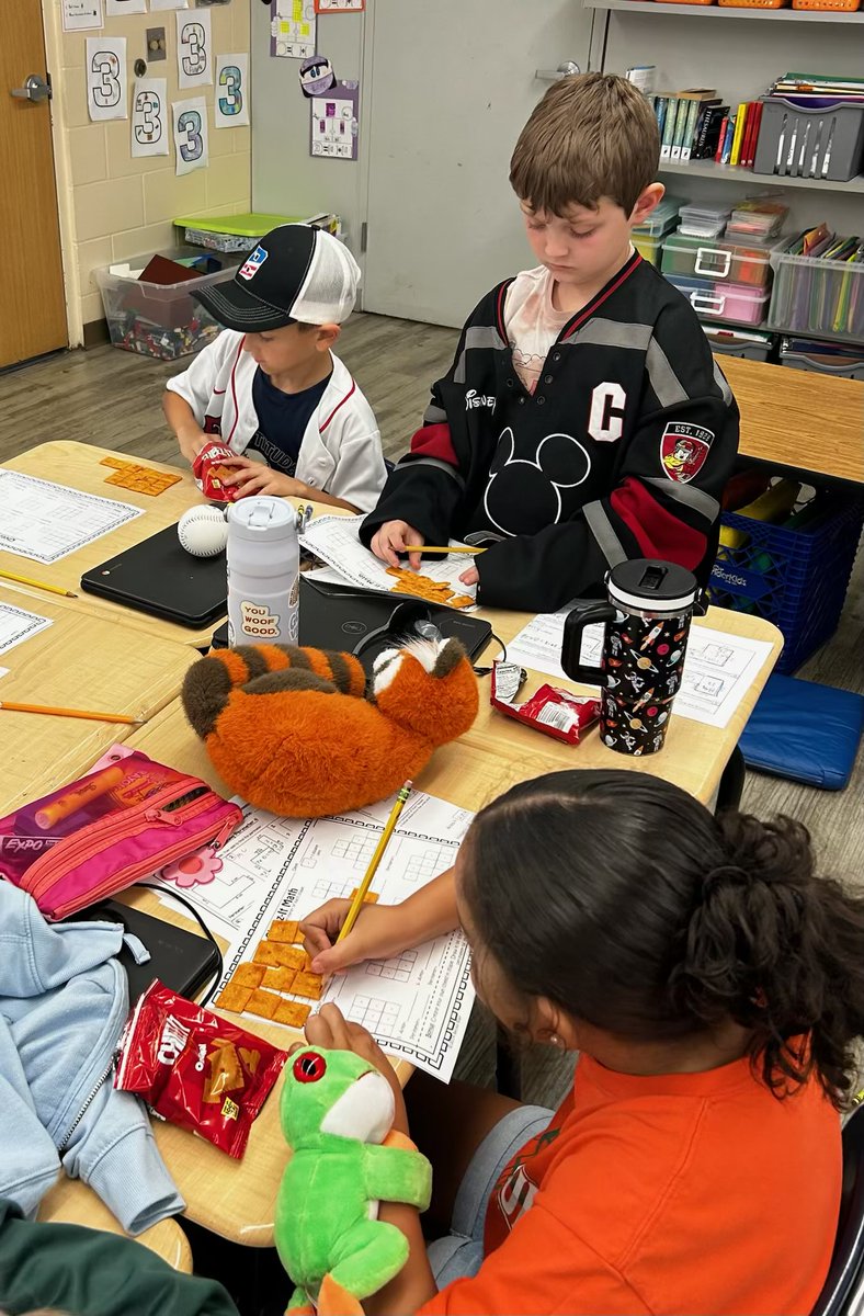 Mrs. Rossi’s 3rd grade class learned about area and perimeter with Cheese Its!