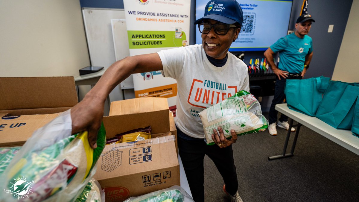 Miami Dolphins Foundation & Community Relations tweet media