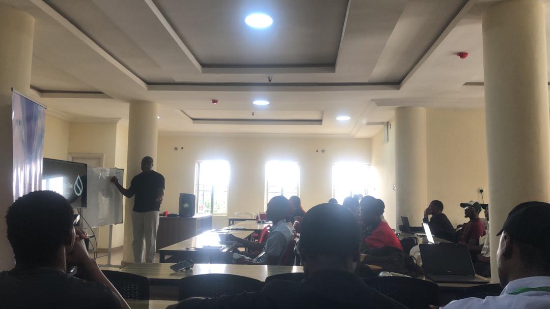 Vizzy_blue01's tweet image. Brazy sui stuffs happened today

Journey of a thousand sui miles begins with brave step

Had to ensure l participated in the first day of Abia State first Sui dev workshop

Won some merch, met some sui folks and glad to be part of this water chain

Gonna deep dive into Sui Move…