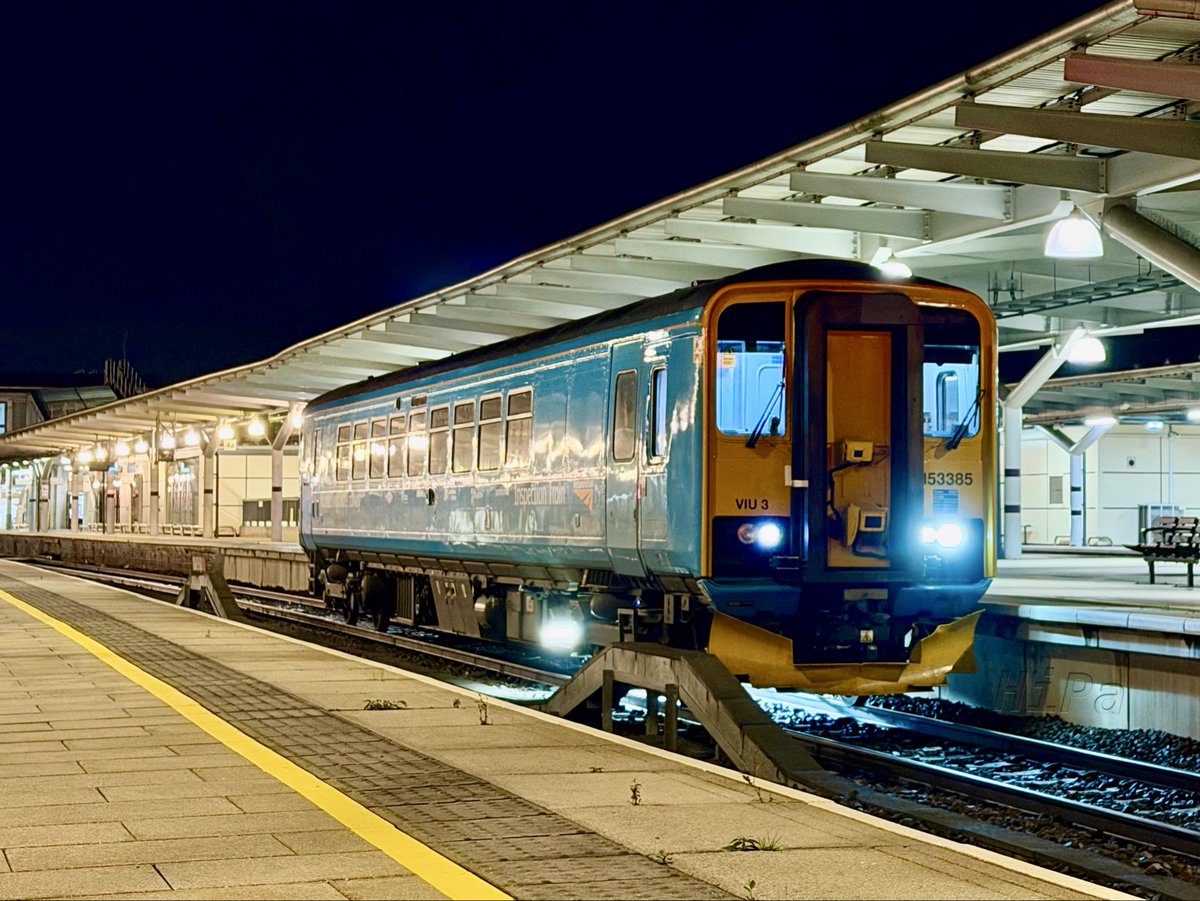 HiPa125's tweet photo. Network Rail #Class153 #SuperSprinter Inspection Train 153385 - P4 Derby https://t.co/WWQ45y70pe