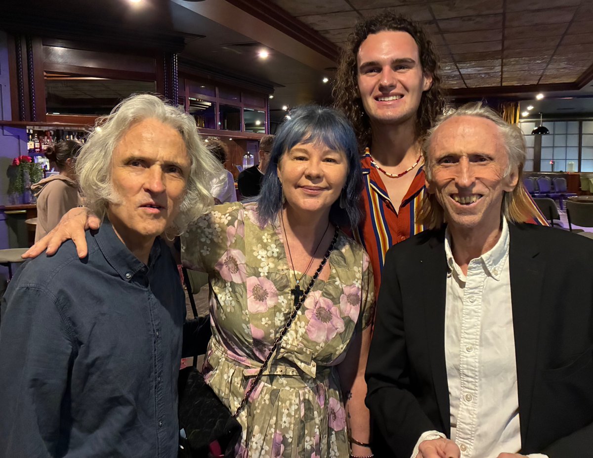 DogTrumpetNet's tweet image. A great night at Royal Hotel Nundah
Thank you to everyone !
See you tonight at Nimbin Roots Fest