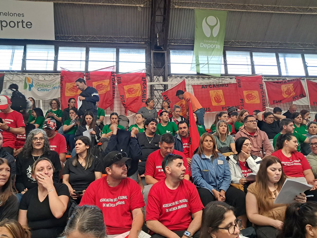 APMU1950's tweet photo. APMU presente en una asamblea histórica. https://t.co/XKrOsBGAyW