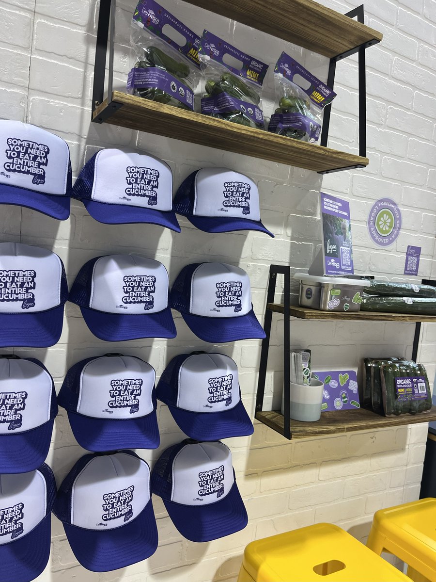 DelFrescoPure's tweet image. GPFS 2025 → officially one for the books! 🌿💚
We kicked things off cool with our Cool Cucumber Pool Party 🥒💦 — and kept the fresh vibes flowing!