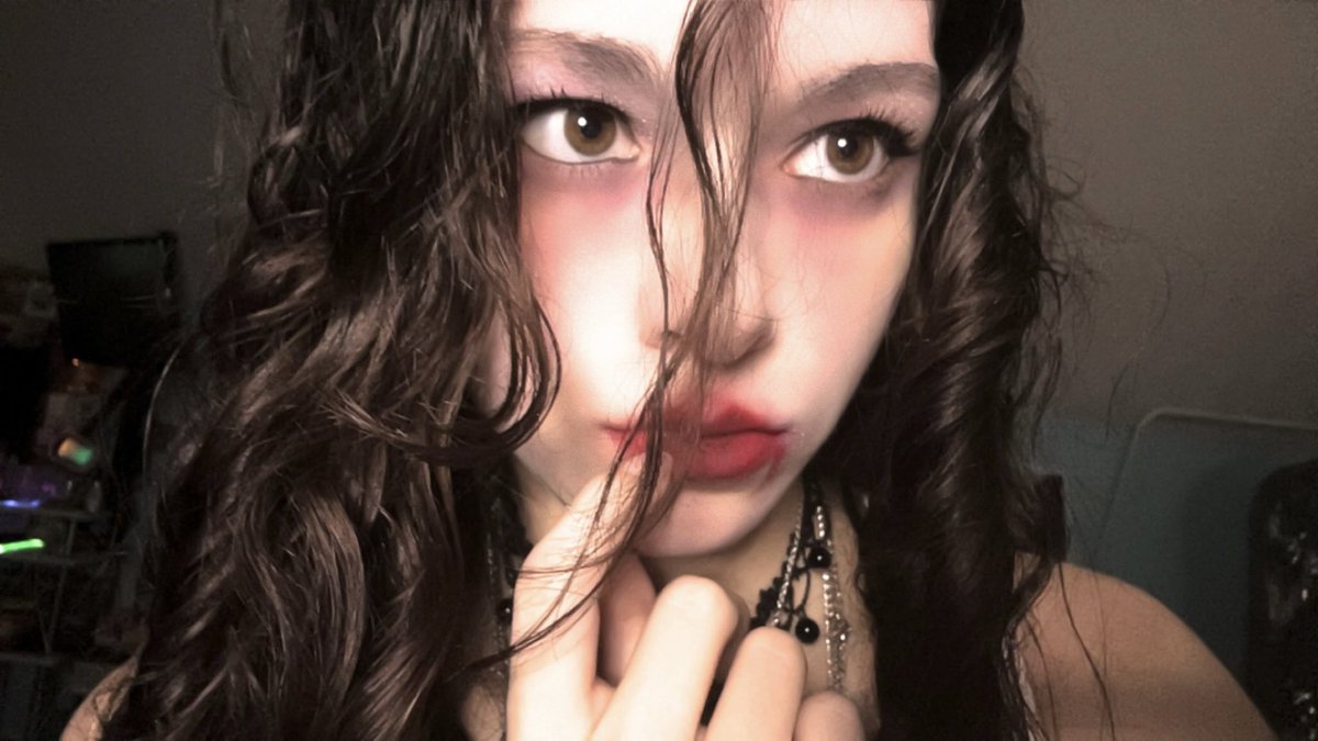 luminescence ⸝⸝ (@femmedust) / Posts / X