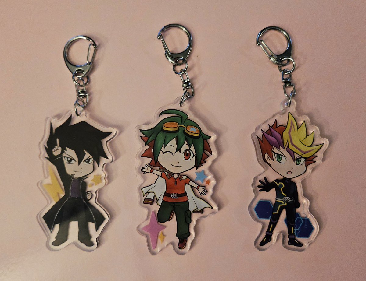 HaruIllustrates's tweet photo. I finally made new yugioh charms!! 💕
I've been wanting to do a yugioh rally soooo bad! And its so cute because Nekocon friday lands on Halloween 🎃 https://t.co/Rzxe5MLrqp