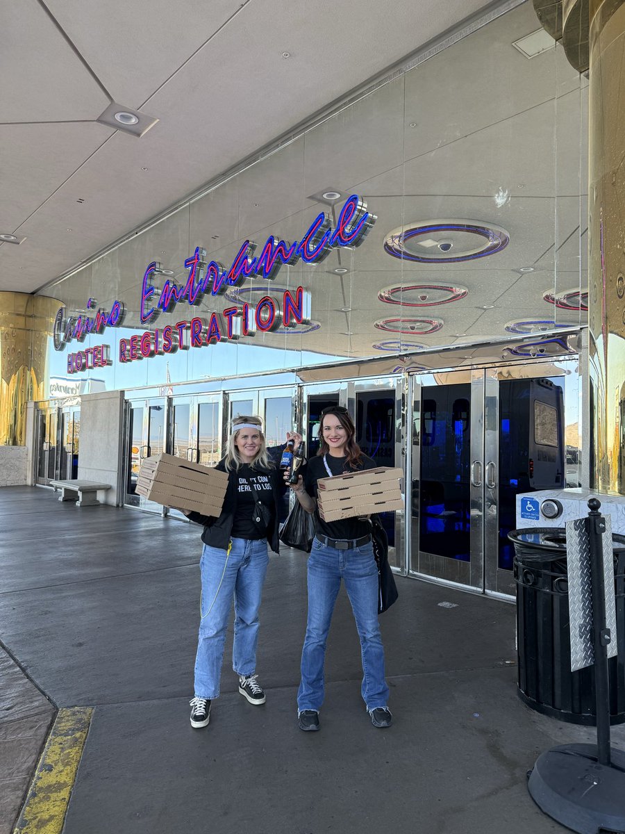 Chris Hatch tweet media