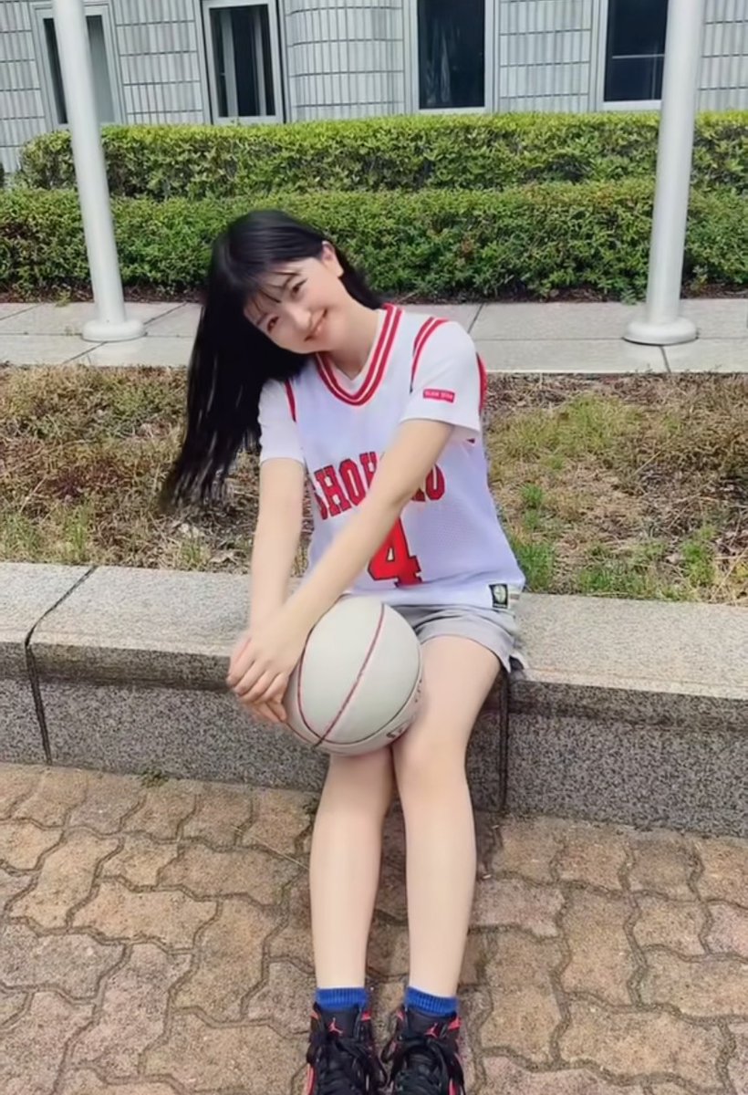 フジム〜🌸🌈 on X