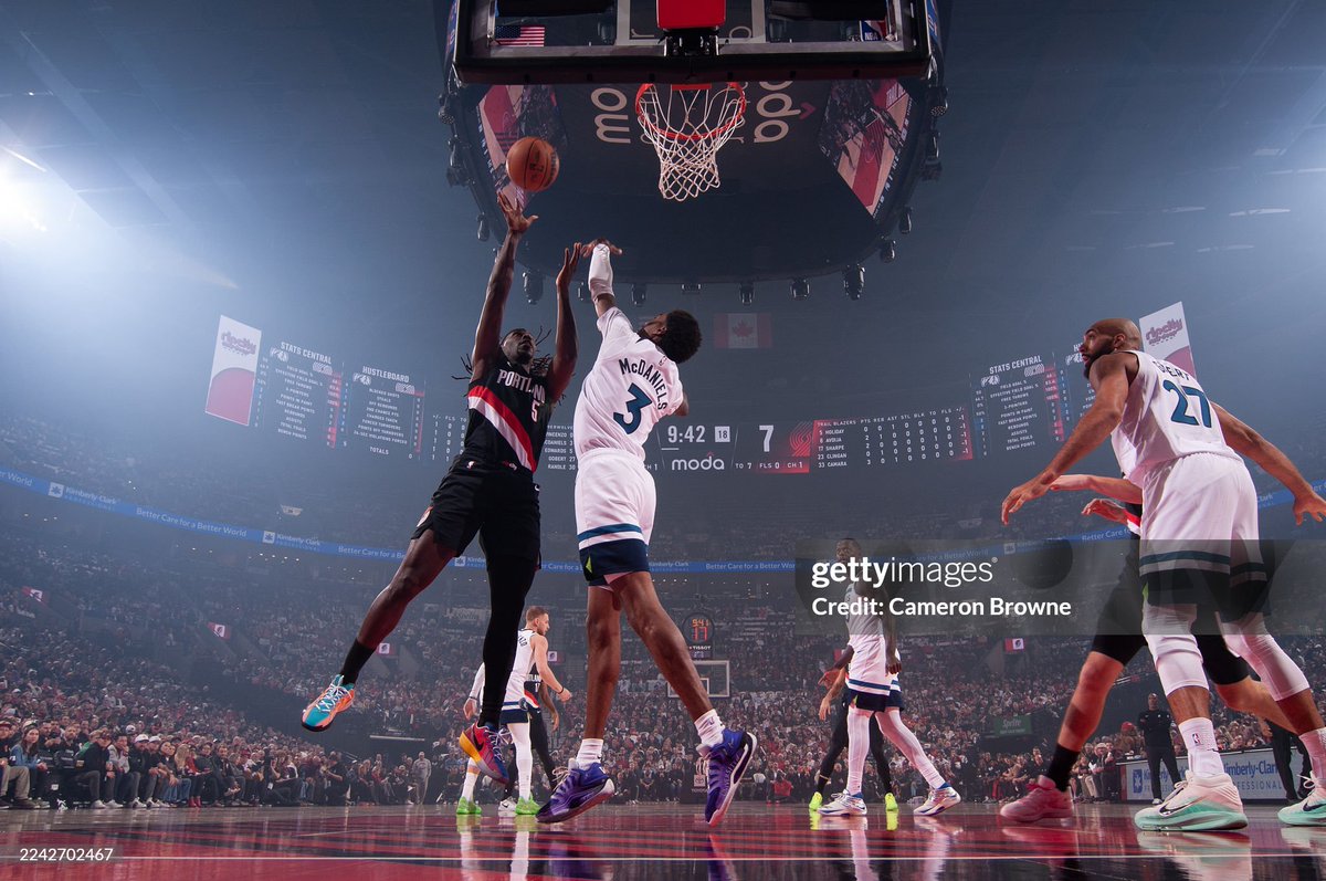 how does portland get the old fashioned cigarette smoke effect in their arena