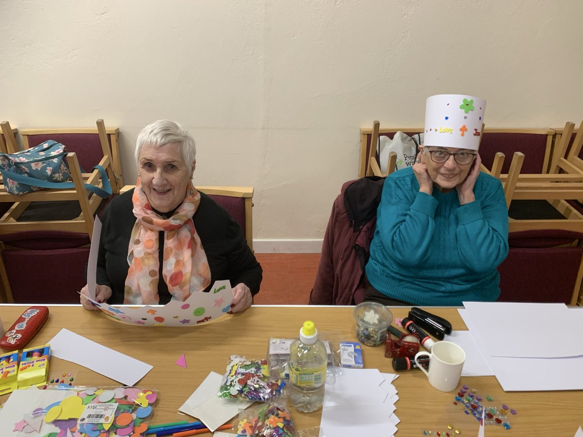 A great evening at the #LightParty tonight in St Peter’s Hall #Goodwick. Great to see at least 16 kids taking part in the crafts based around the whole armour of God as we explored how Jesus can be our light. A big thank you to the parents and volunteers who supported the event.