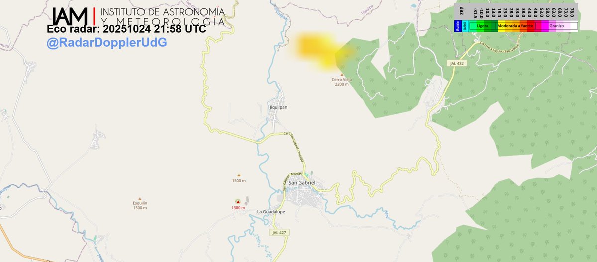 Se detectan ecos de lluvia moderada a fuerte puntual al noreste de Jiquilpan
