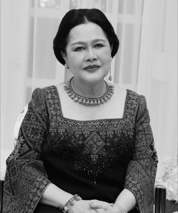 Skyboyz15's tweet image. ￼￼ประกาศสำนักพระราชวัง
สมเด็จพระนางเจ้าสิริกิติ์ พระบรมราชินีนาถ พระบรมราชชน￼นีพันปีหลวงสวรรคต

สถิตในใจตราบนิรันดร์ 😭🖤
น้อมสำนึกในพระมหากรุณาธิคุณอันหาที่สุดมิได้
#พระพันปีหลวง 
#สมเด็จพระนางเจ้าสิริกิติ์