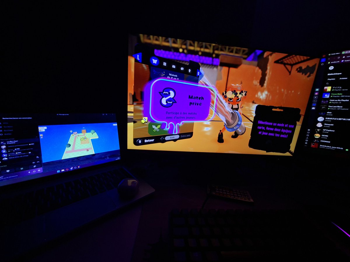 eyrox_tqq's tweet image. Outre le fait que ça spam et squidbag (on rompish fort) on s'est buté a farmland ct drôle voila ce que s'est FB en 2k25