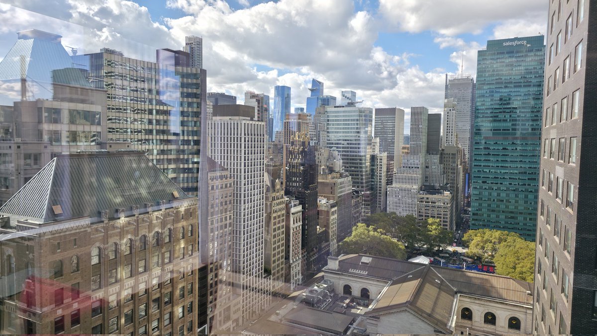 bobmakesnoise's tweet image. Sure.