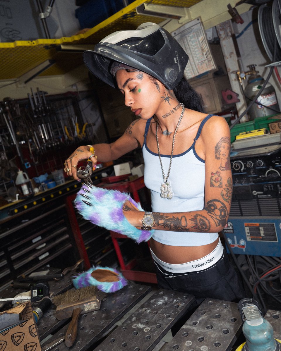 Bravest Studios tweet media