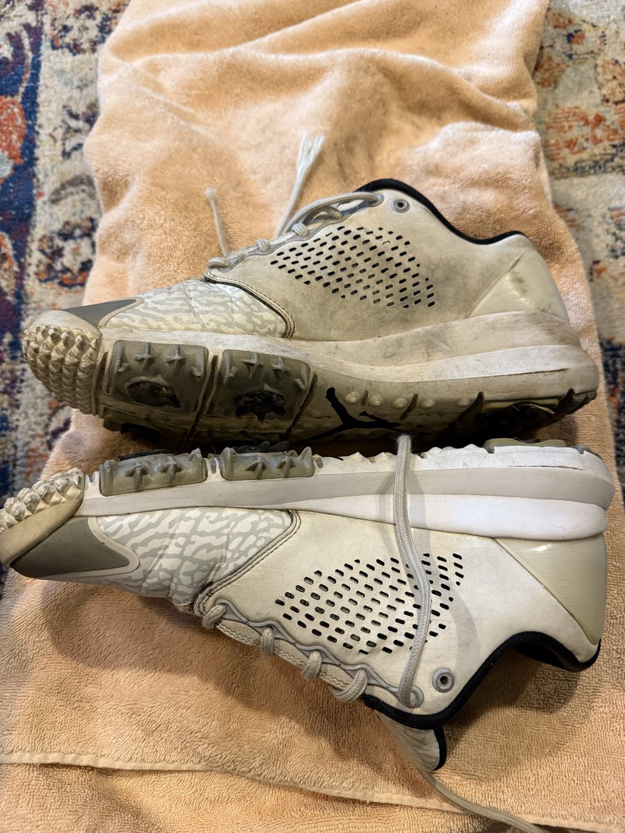 Giving some love to old golf shoes in advance of golf trip. Amazing what a little magic erase can accomplish.