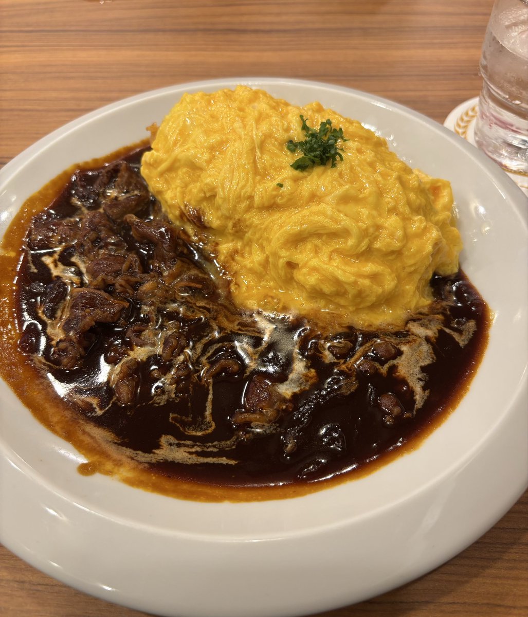オムなの
オムは全てを解決するの(狂信者)