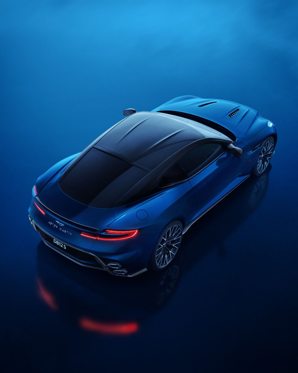 Aston Martin London tweet media