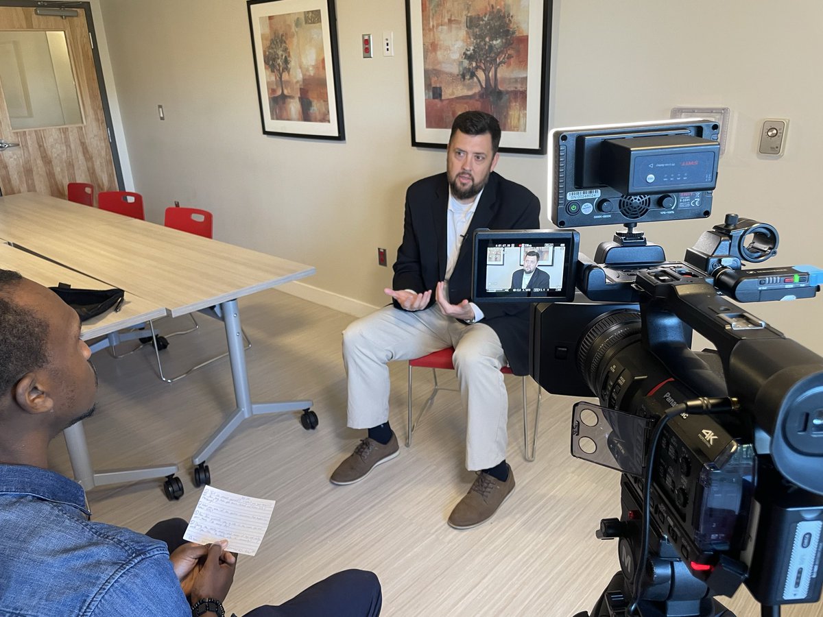 Yesterday, Hero In U’s <a href="/ChrisBazile/">The Lone Wolf</a> interviewed <a href="/FrBillsMnSpring/">Fr.Bill's&MainSpring</a> COO Jonathan Latham for our next episode: Hero In U: Gratitude.

Big thanks to <a href="/VirginiaDePina/">Virginia DePina</a> for making it happen!

#Gratitude #Shelter #Brockton #CommunitySupport