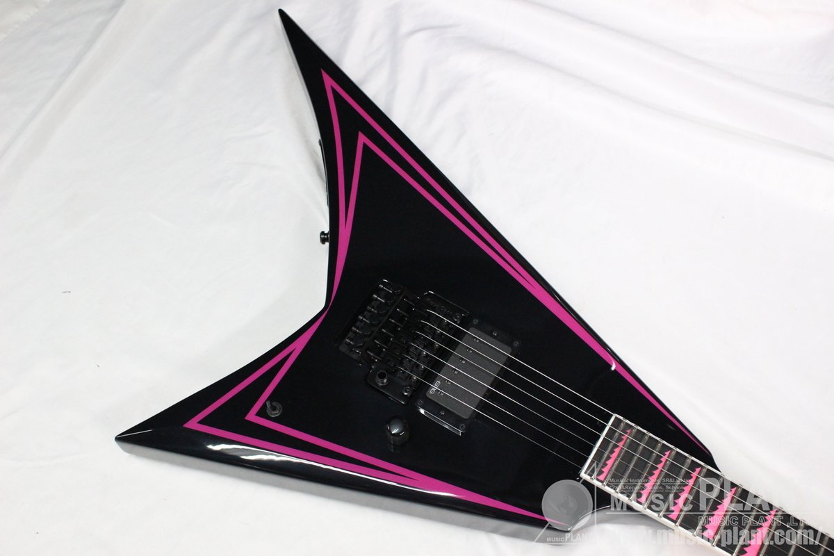 musicplant's tweet photo. 【土浦店】新着情報！
EDWARDS   E-ALEXI PINK SAWTOOTH 旧定価品 入荷いたしました！
税込価格¥ 167,200-
https://t.co/bwNiCaZIpj
#MP新着 #Alexi #Laiho #ESP #EDWARDS #エレキギター https://t.co/lADglHOyB8