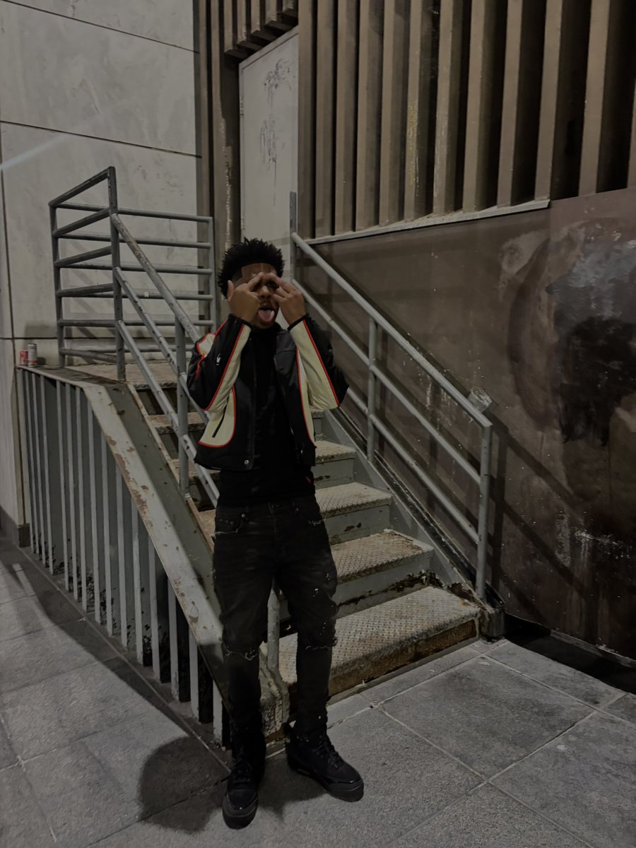 ibskiii's tweet photo. diesel boy https://t.co/tLQTvhdpte
