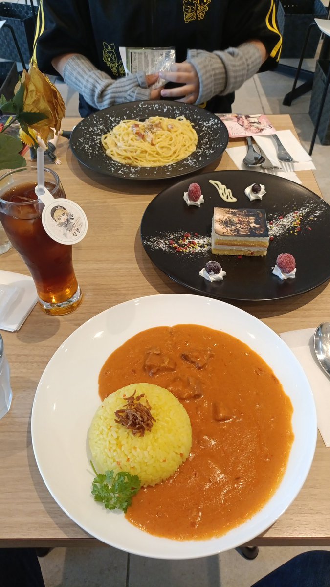娘とコラボカフェ
#初音ミクシンフォニーコラボカフェ