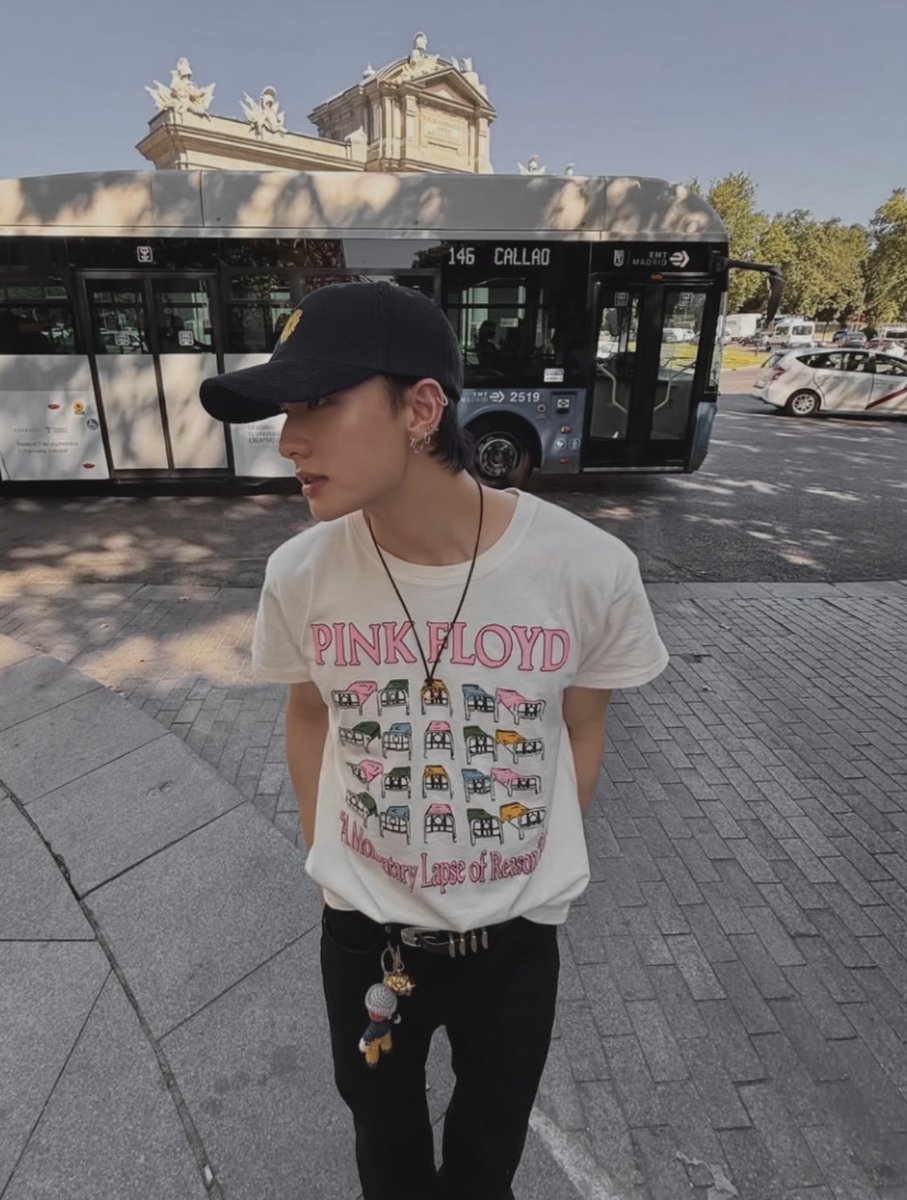 hyunyonghee's tweet image. macam dah lama ek tak join ssd☹️

#StaySelcaDay #SSD #Hyunjin #StrayKids #STAY #SKZ #현진 #황현진 #스트레이키즈 #스키즈