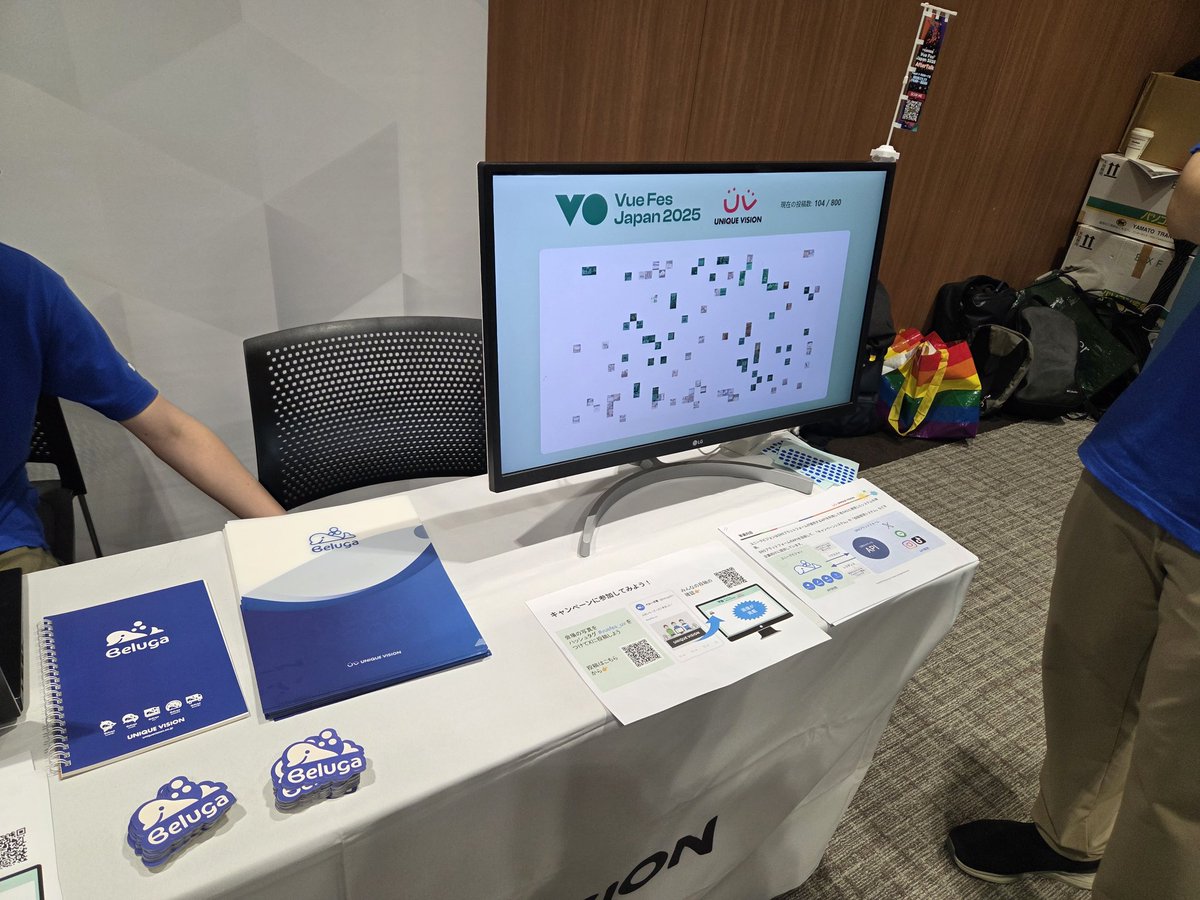 KALUPASU12's tweet image. スポンサーブース楽しんでます!
#vuefes_uv #vuefes #vuejs