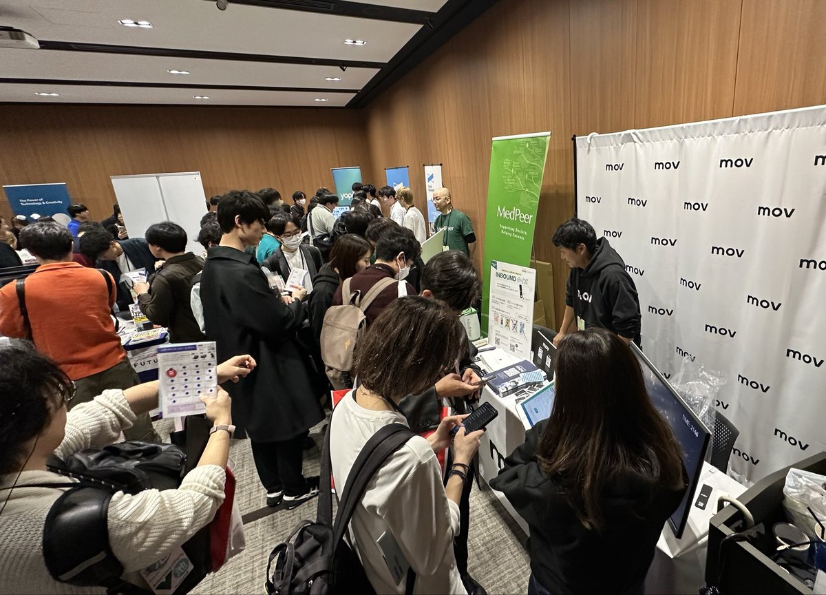 mov_developers's tweet image. 本日はVue Fes Japan 2025に出展しています！

movのブースでは、インバウンドクイズとmovエンジニア制作のゲームVue Fes ver.をご用意しておりますので、ぜひお立ち寄りください！

インバウンドクイズが大人気で
景品は残り2種類になっています💨…