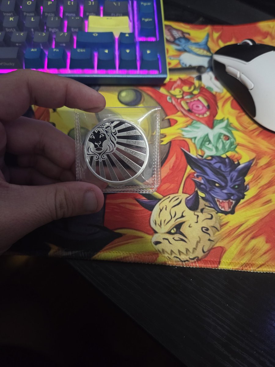 JaysonStrozews1's tweet image. @DegenAnon6969 added 4 more oz to the stack! #Scottsdalemint #Silver #silversqueeze