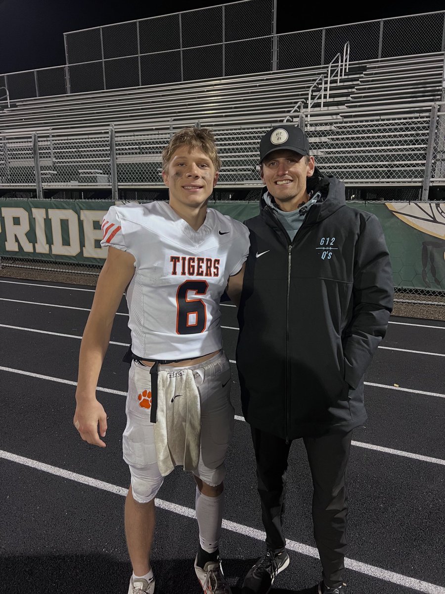 Great getting out to watch Cade Boyles tonight in the first round of the 6A playoffs. Tough to see seasons end, but proud of how he and his team battled all year. Excited to see what’s ahead for him.

#612Qs🎯 // #OTM
