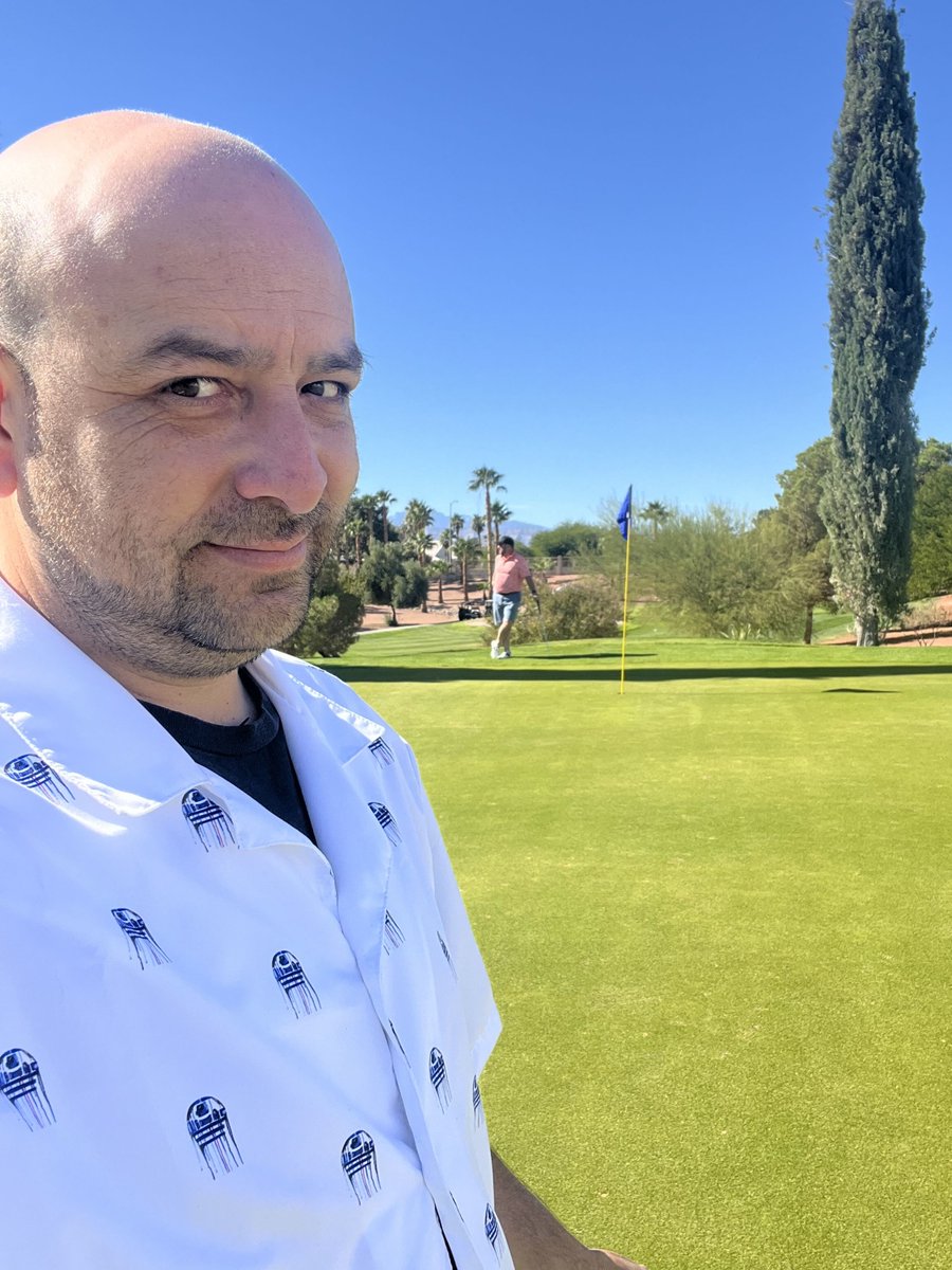 TheSWObsession's tweet image. #shameless Merch Plug.  #starwars #r2d2 #Golf