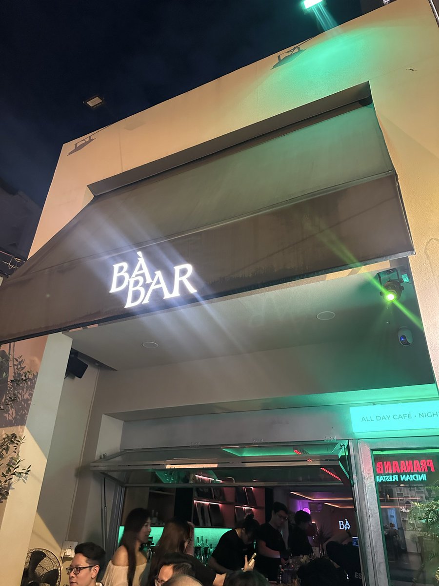 P in 🌍 tweet media