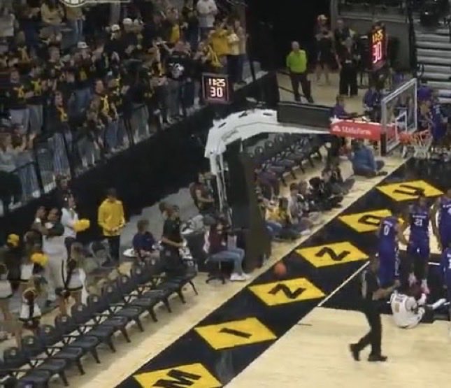 I’m not even a student anymore, but somebody’s gotta point out how stupid this looks.