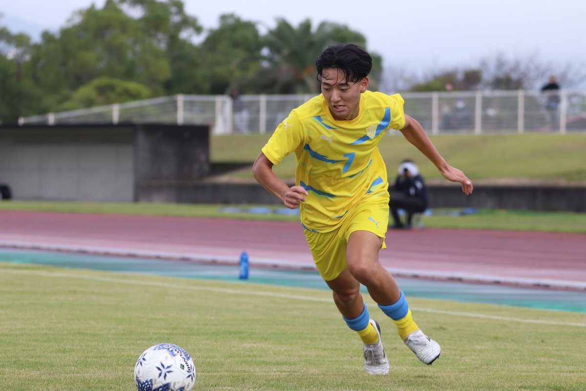 公式】飯塚高校サッカー応援団 on X