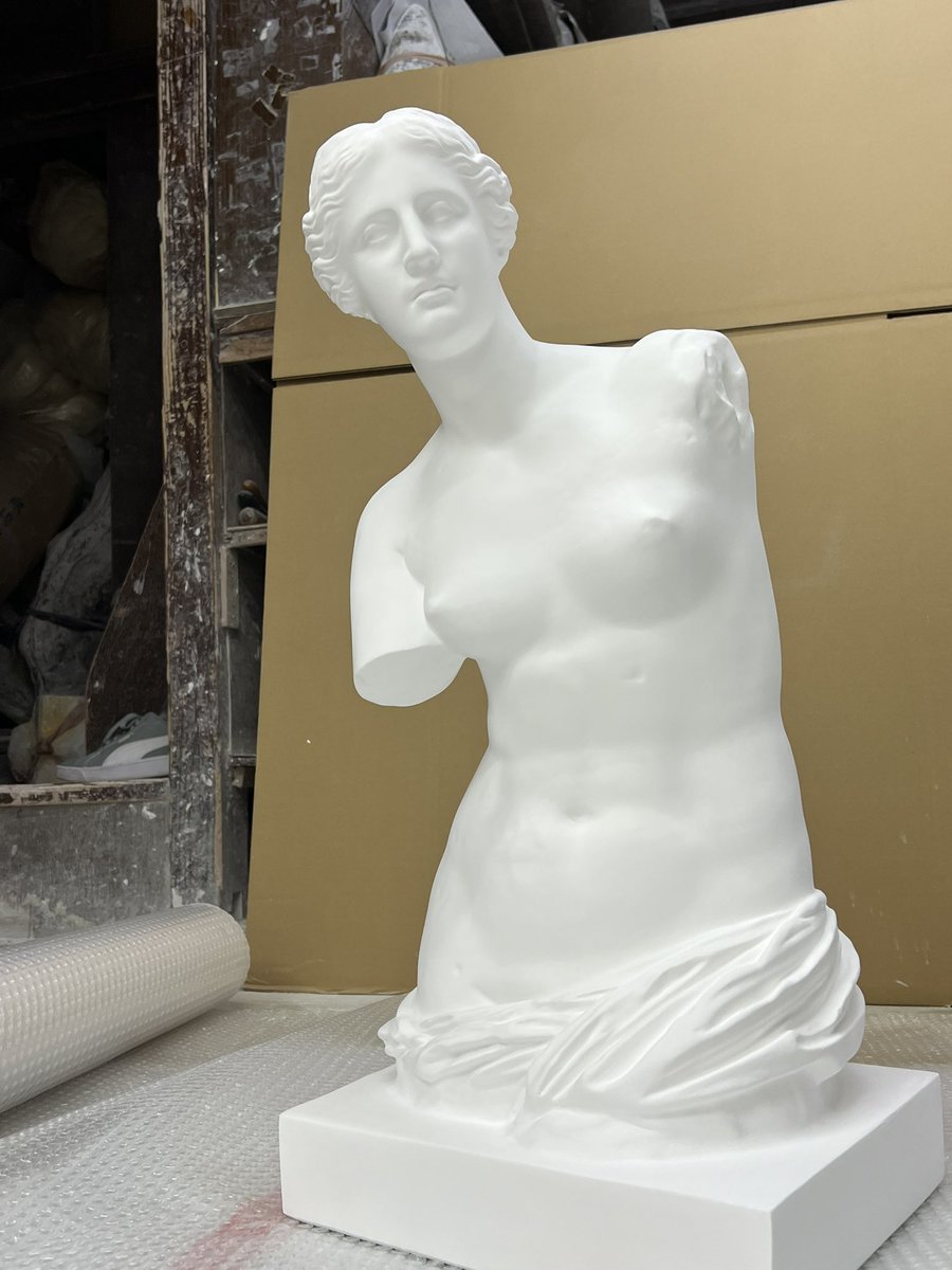 ヴィーナス　石膏像 Amazon.co.jp: 石膏像 N－005 ミロ島ヴィーナス全身像 H