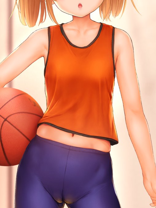 服の下から主張してくる膨らみってよくないですか? 