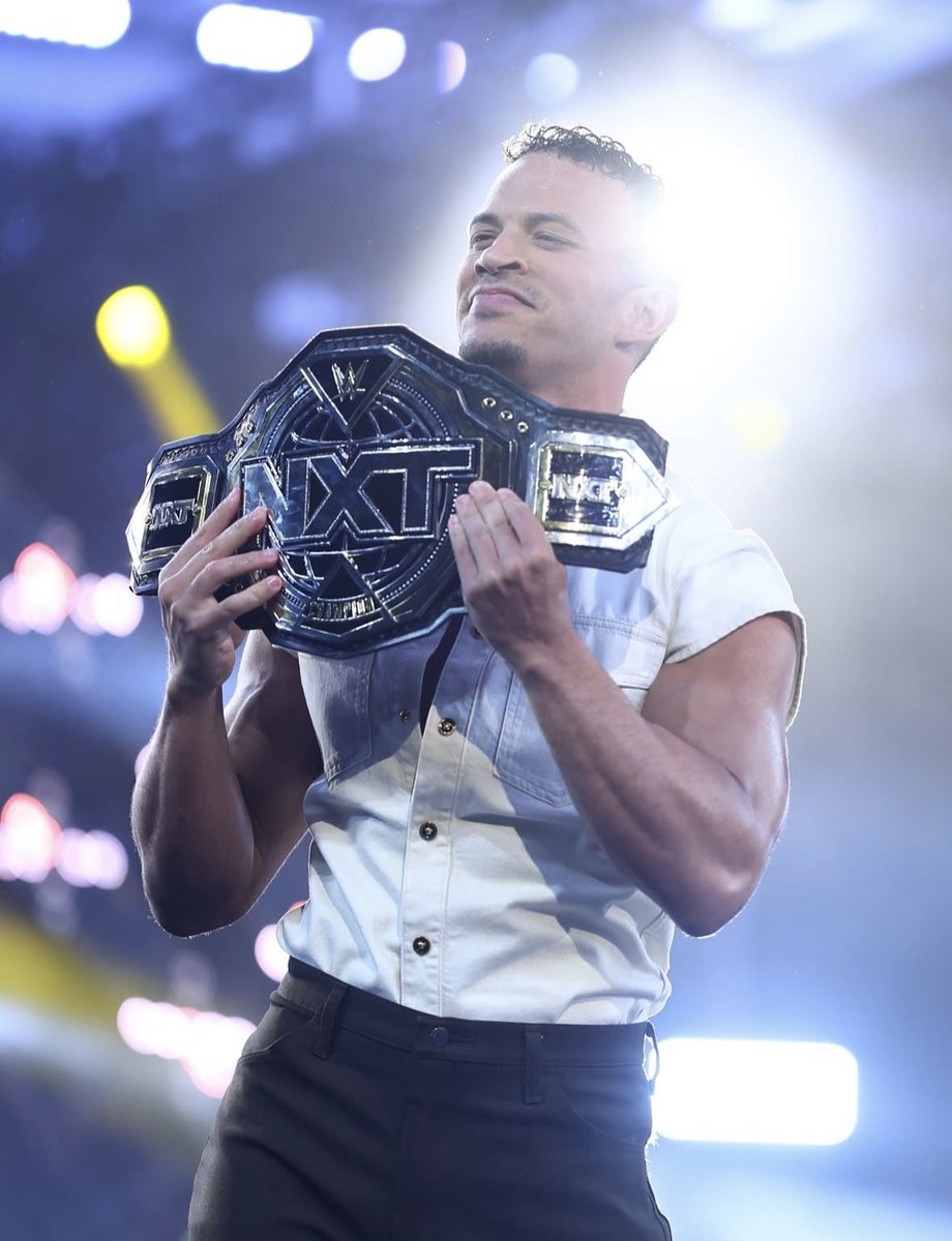 RobTheSpotlight's tweet image. The kind of shine that money can’t buy and envy can’t copy.

#WWENXT