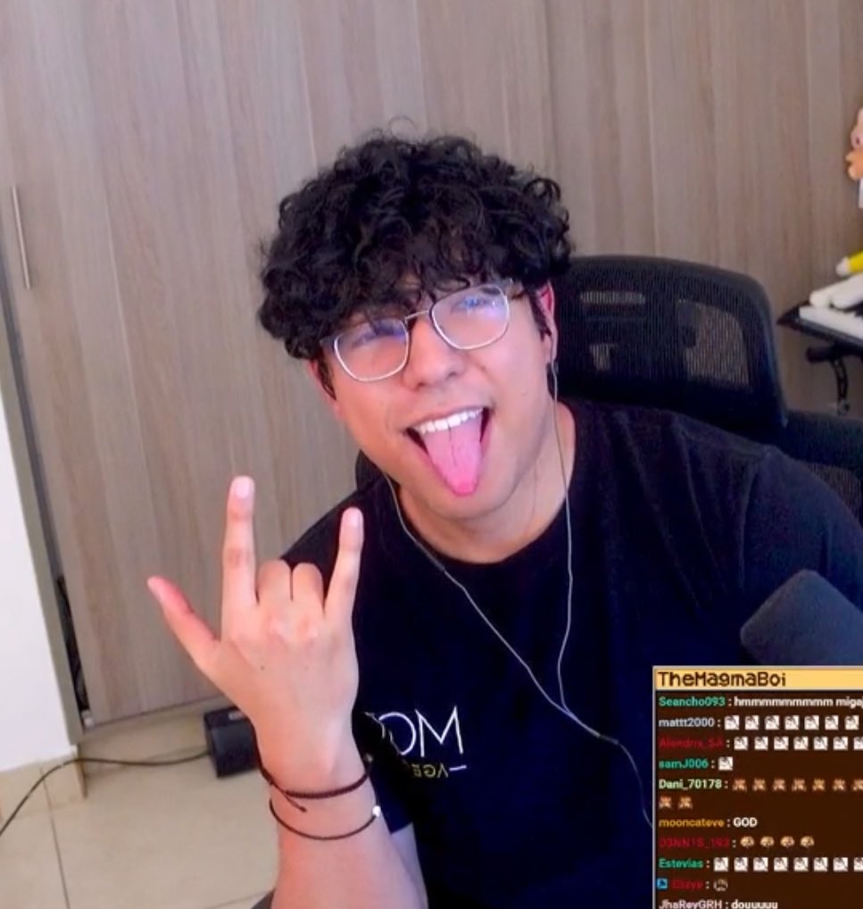 Lynn 🌋☕🍂 ໒(◠ᴥ◠)७ on X