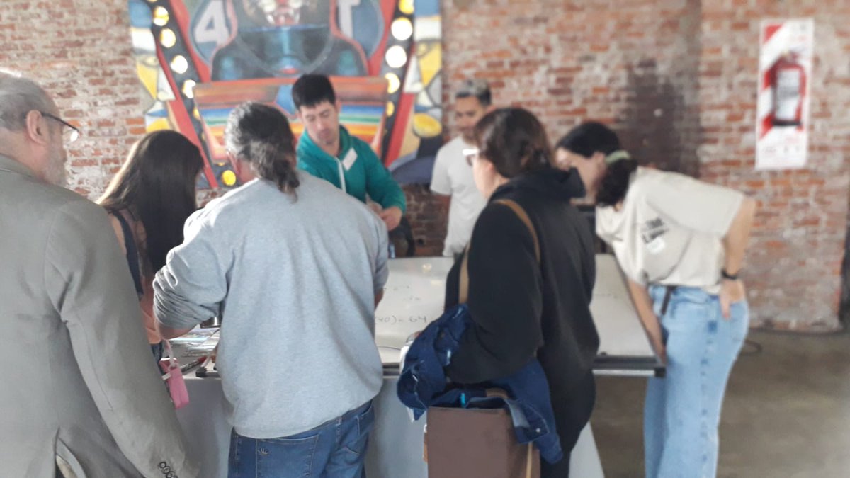 LABRA_IMAL's tweet image. El grupo LABRA en la Semana de la Ciencia 2025 y los &quot;Cicloides en La Redonda: tiempos y distancias mínimas&quot;