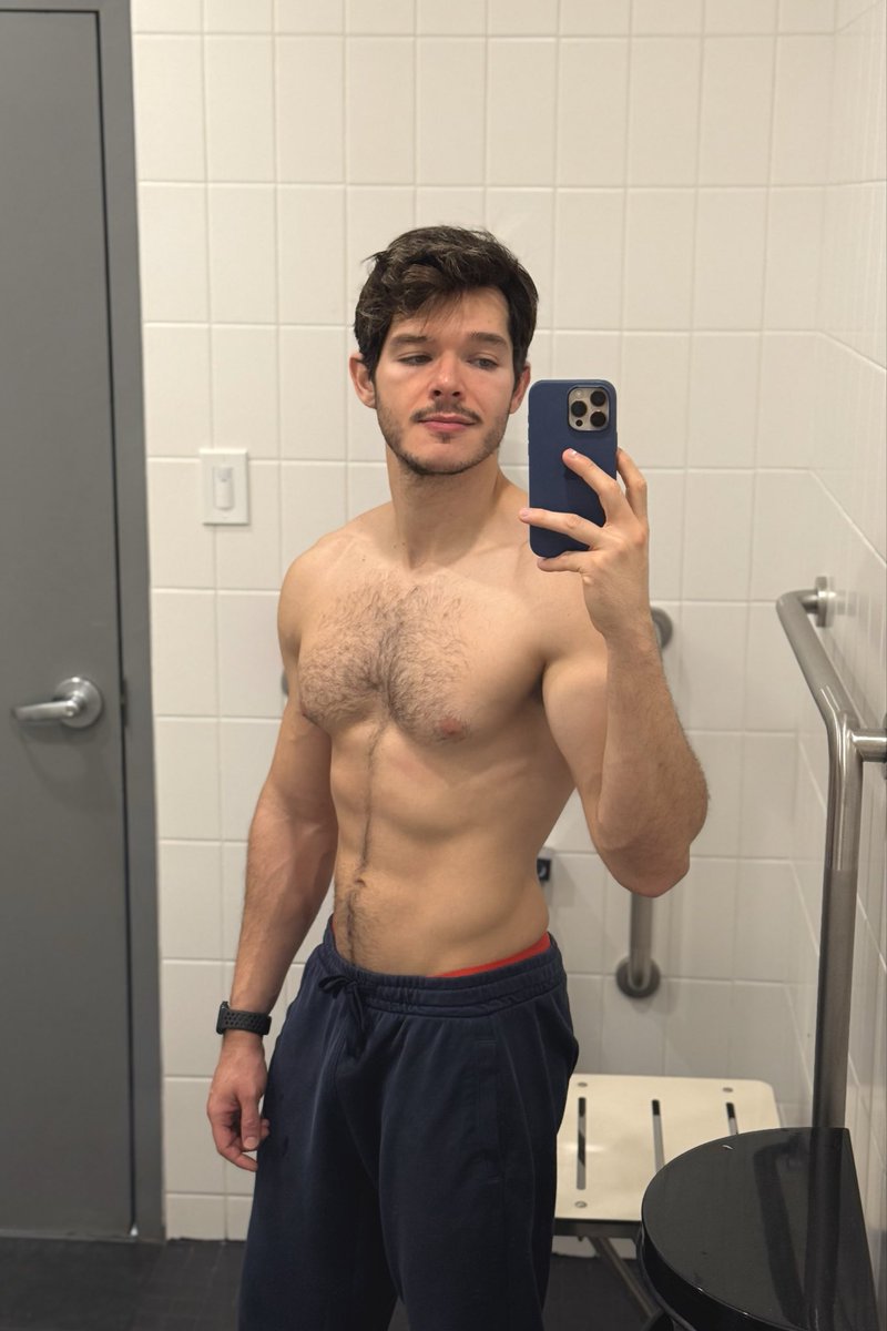 Yes hello friendzies from the World Wide Web