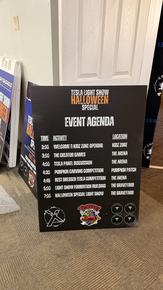 Teslalightshows's tweet image. Final signage picked up from the printers… We are all set for tomorrow’s XLightShows HALLOWEEN SPECIAL in St George Utah with @play_tediddle 🔥🔥🔥
