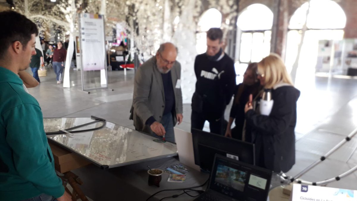 LABRA_IMAL's tweet image. El grupo LABRA en la Semana de la Ciencia 2025 y los &quot;Cicloides en La Redonda: tiempos y distancias mínimas&quot;