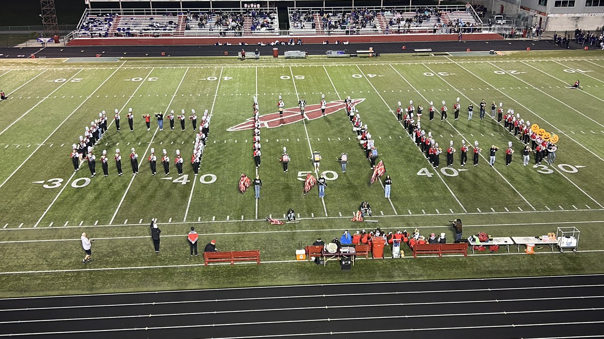 Senior Show Night! Congratulations to our Bellevue Redmen Marching Band on an outstanding regular season and special shoutout to our seniors! #2026🅱️