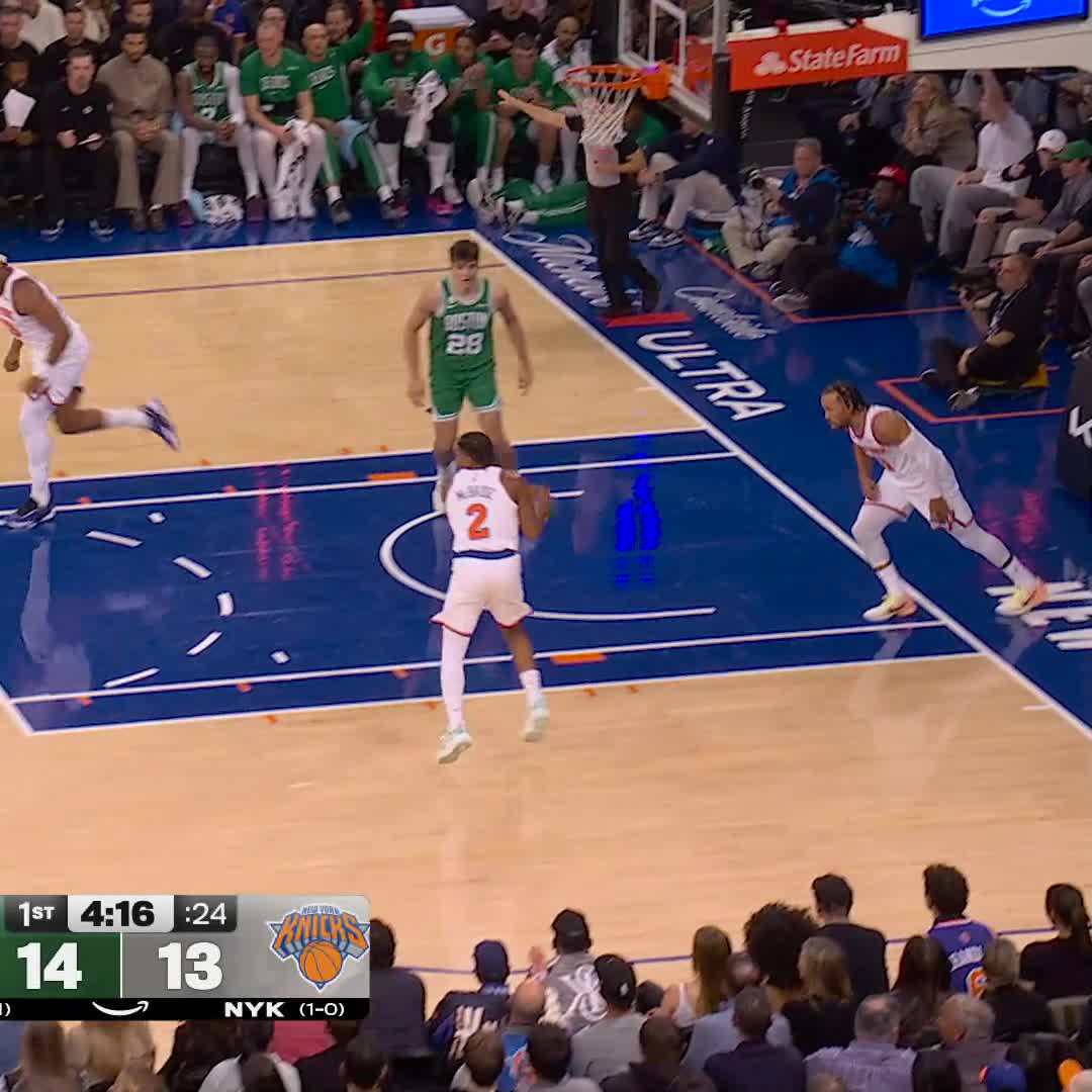 Hugo's first NBA bucket 👏