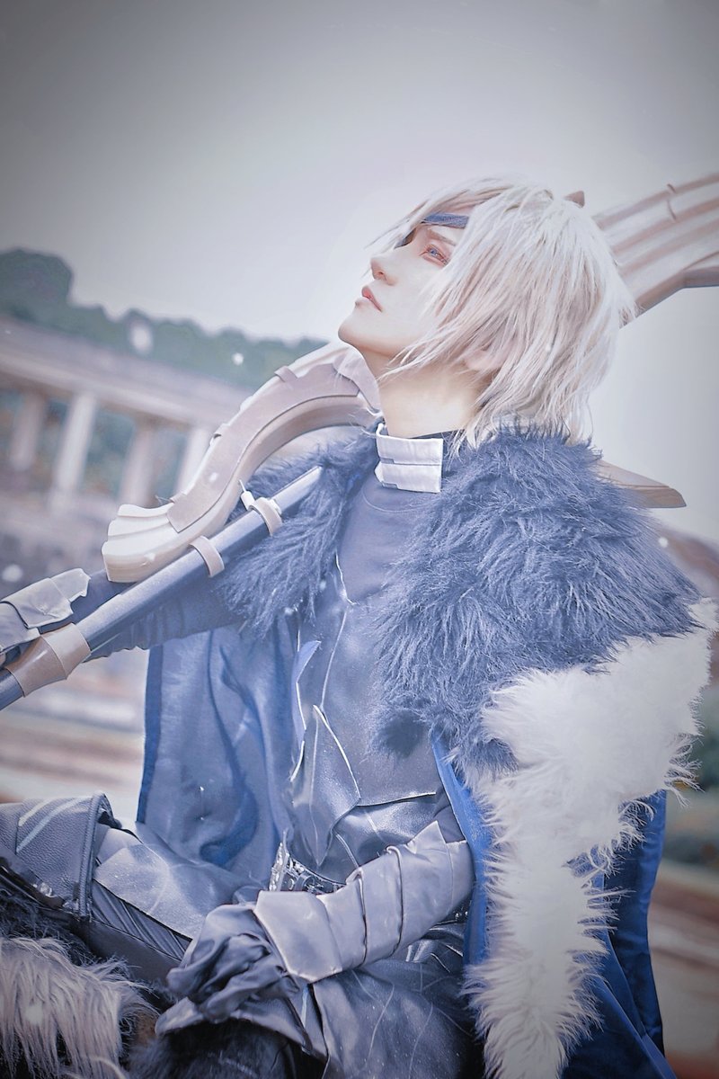 xxalkaloidxx's tweet image. ⚠︎cosplay
【ファイアーエムブレム 風花雪月】
-Fire Emblem : Three Houses-

ディミトリ＝アレクサンドル＝ブレーダッド(Dimitri Alexandre Blaiddyd) 

　　ガルグ=マク大修道院にて

-------------------------------
📸
@nikinin001 

#fireemblemcosplay