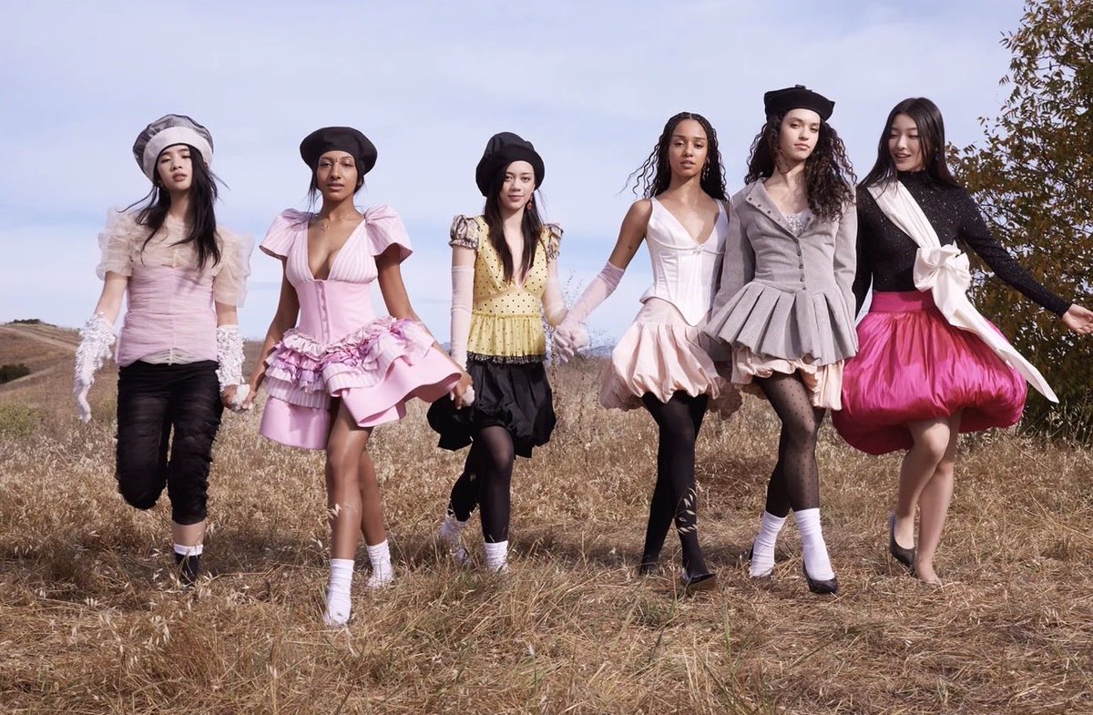 K4TS3YE's tweet image. Vogue (2024)