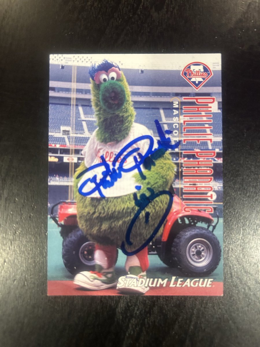 BullSchmidt1920's tweet image. Newest to my 1 card of every Phillie collection now includes both Phanatics autos and the page they are on. #Phillies #Hobby #CardCollecting.
